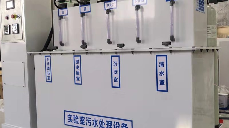 脉冲滤筒除尘器与布袋除尘器：效率对比解析